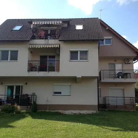 Bella Apartman Apartment Balatonfured Room photo